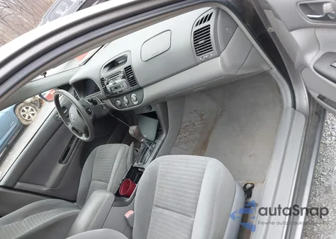 2005 Toyota Camry Le from USA, damaged, VIN 4T1BE32K65U501349